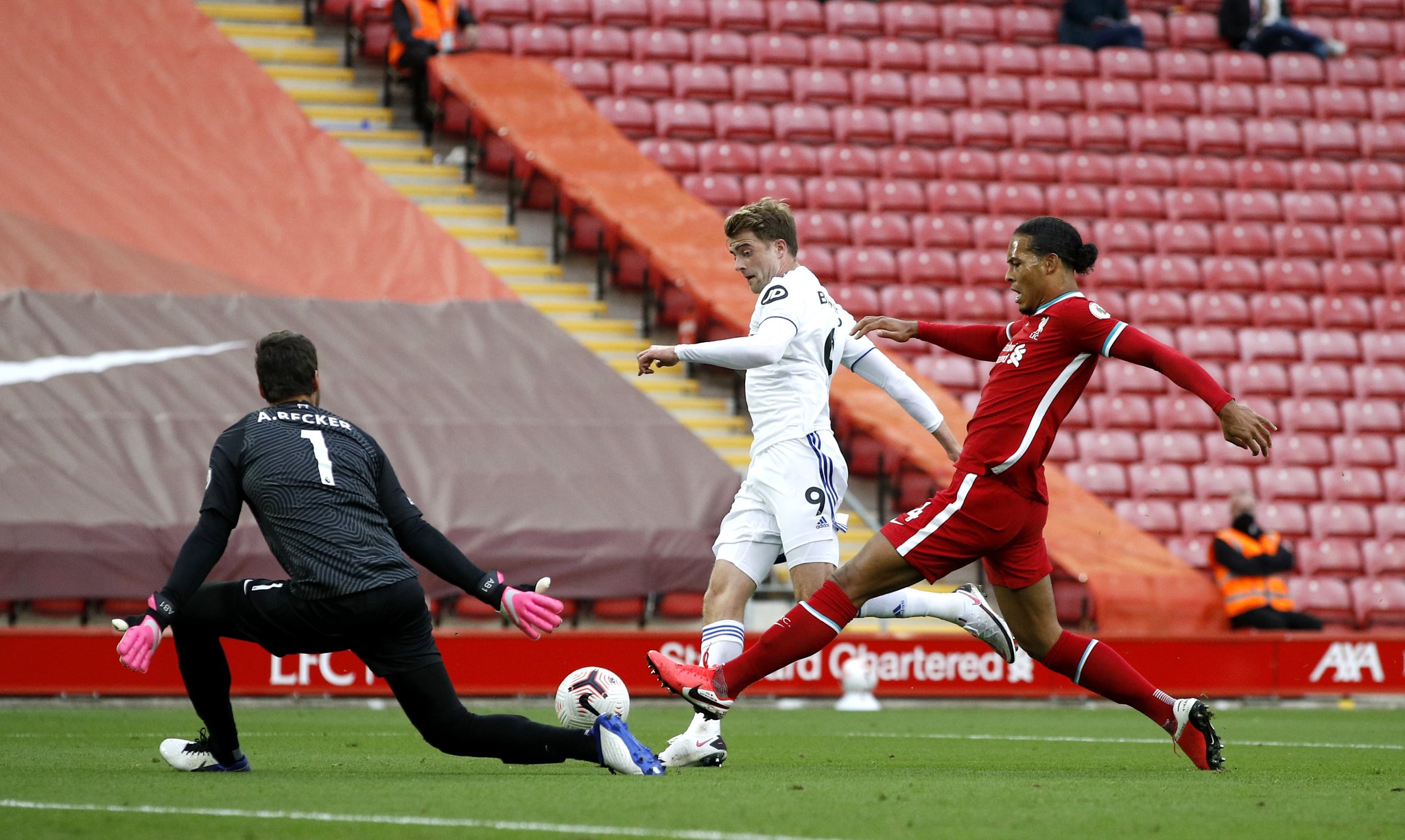 大的转会决 大的转会决